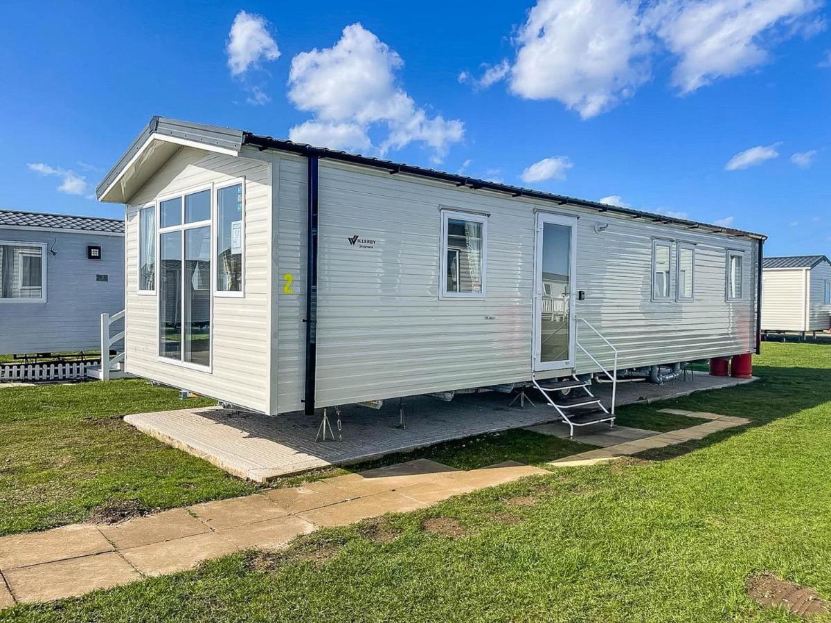 Lund Lovely 8 Berth Caravan For Hire At Barmston Beach Holiday Park Ref 62002O酒店 外观 照片