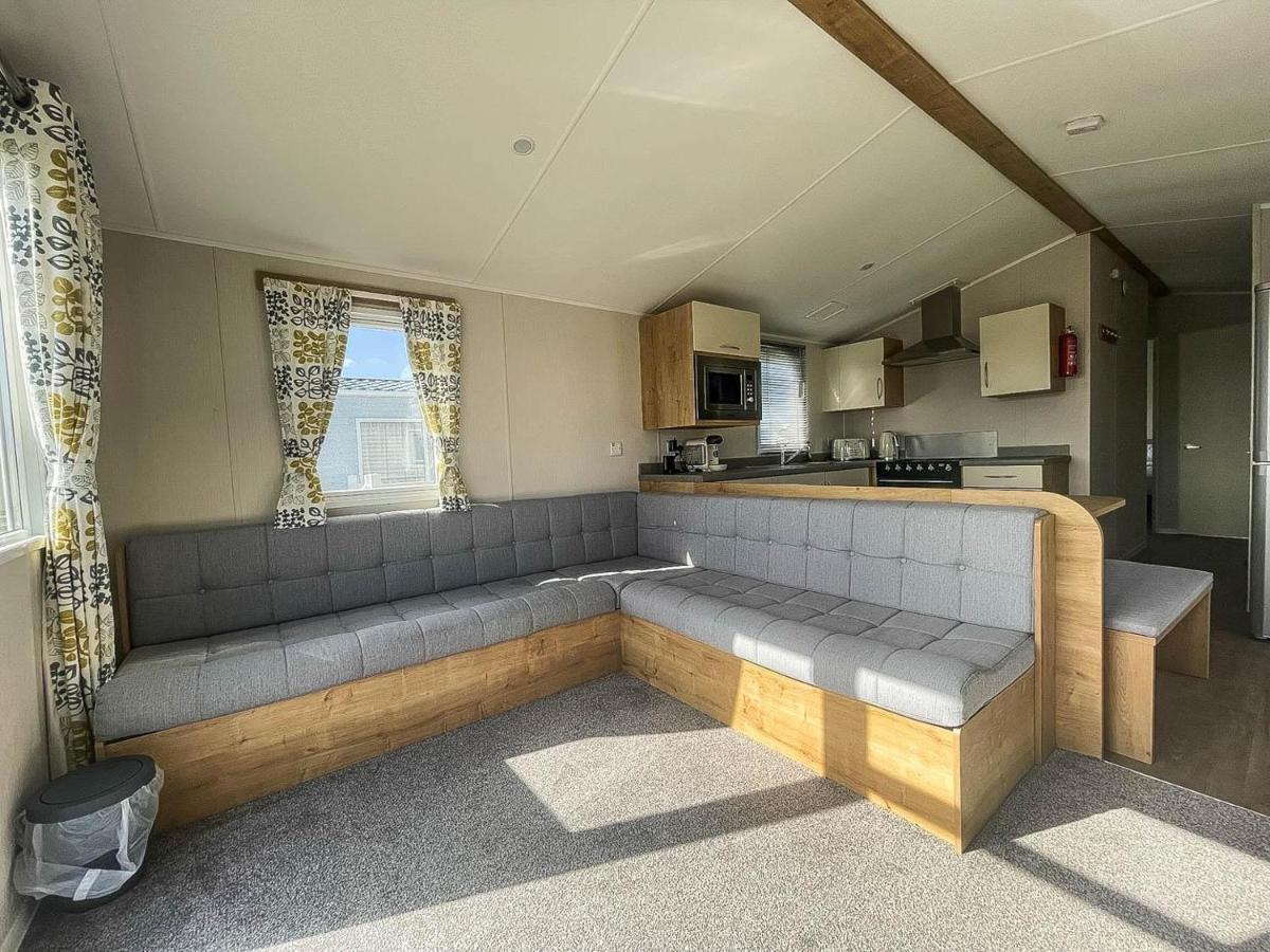 Lund Lovely 8 Berth Caravan For Hire At Barmston Beach Holiday Park Ref 62002O酒店 外观 照片