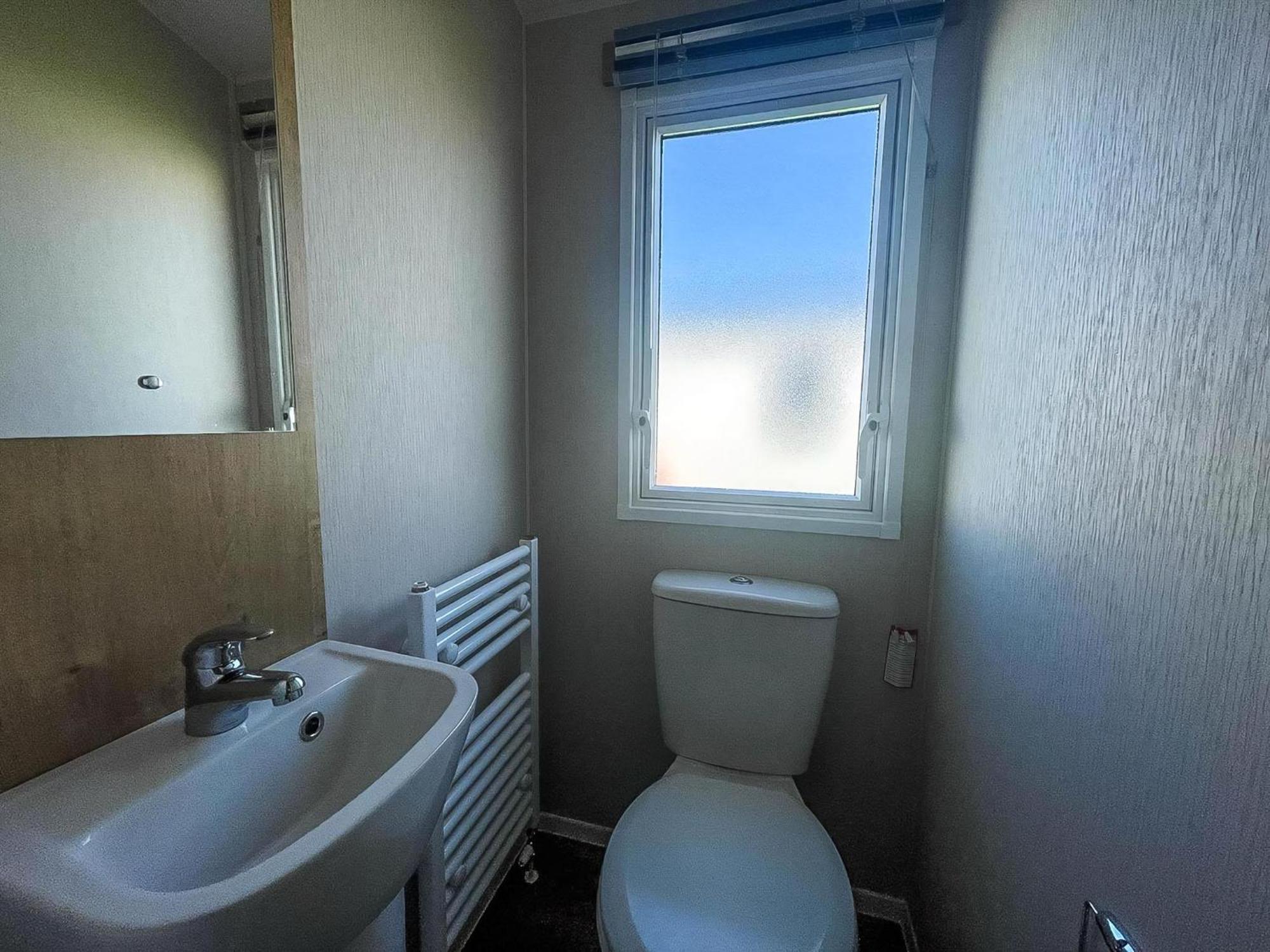 Lund Lovely 8 Berth Caravan For Hire At Barmston Beach Holiday Park Ref 62002O酒店 外观 照片